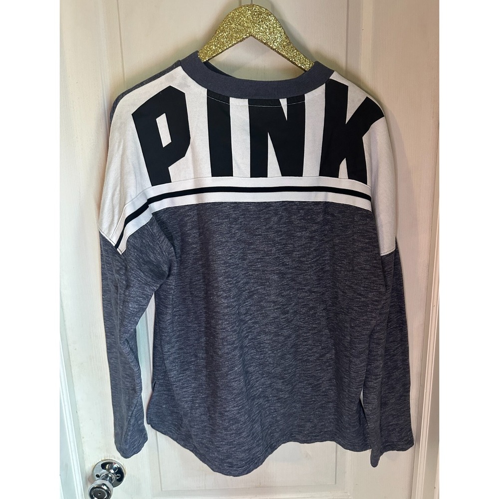 Women's Victoria's Secret‎ Gray Pink Sweatshirt Size Medium
